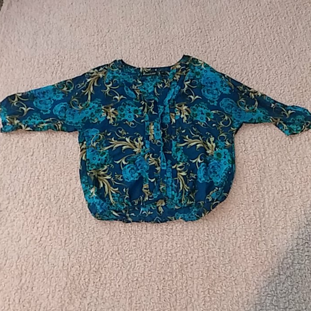 Vintage blue floral blouse